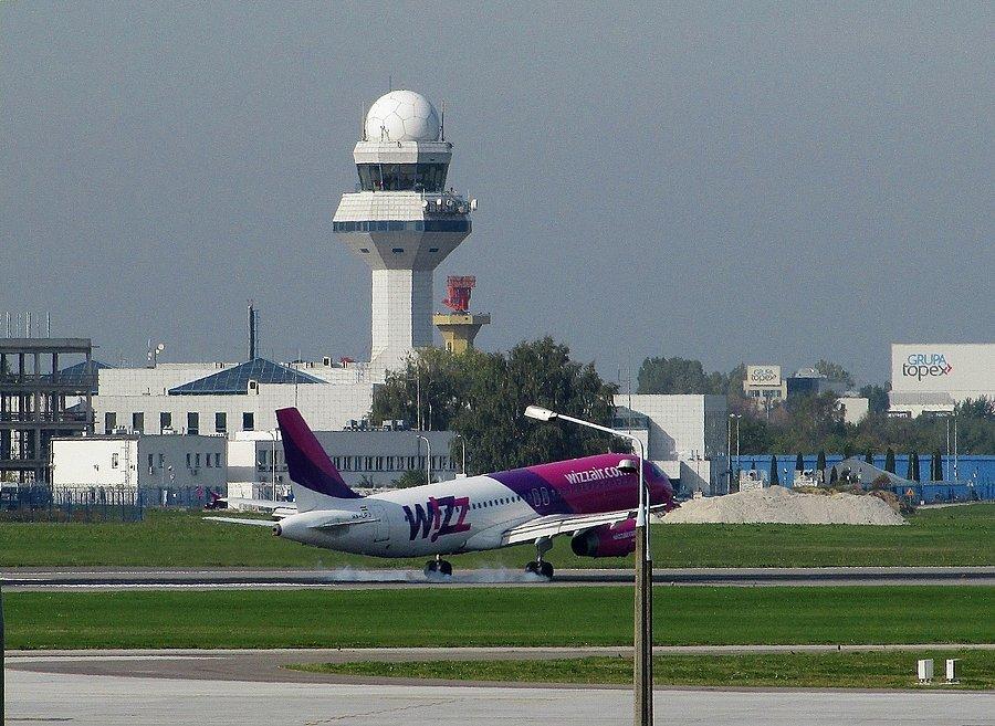 Wizzair ląduje na Okęciu