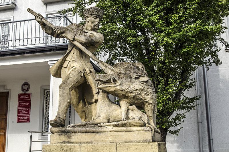 Przed Pałacem w Kozienicach