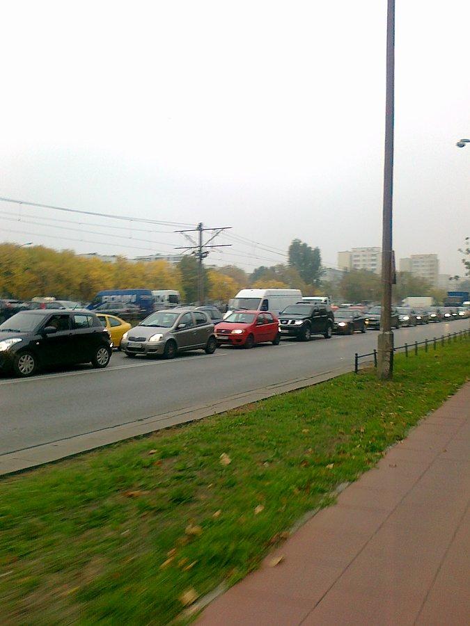 Ludzie, czemu jesteście tacy smutni, przecież jedziecie do pracy