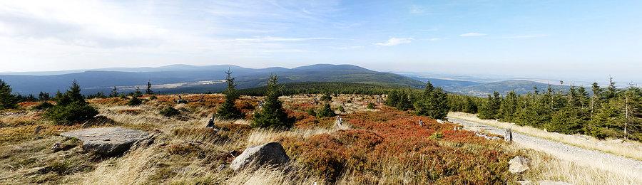 Widok na Dolinę Izery i Stóg Izerski