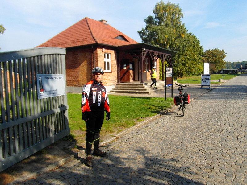 Przy Muzeum w Sztutowie