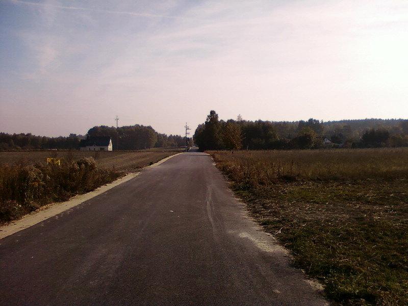 Nowy asfalt koło Dobrej