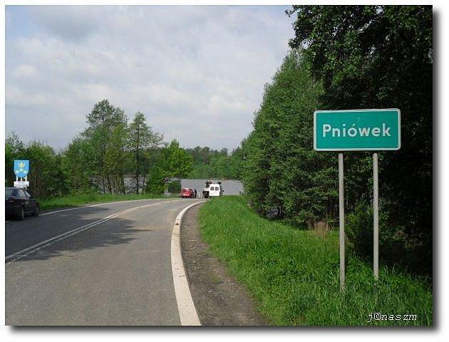 Tym razem to samo rozlewisko od strony wschodniej. Niestety ochroniarze nie pozwolili zbliżać się ze względu na obecność sztabu akcji