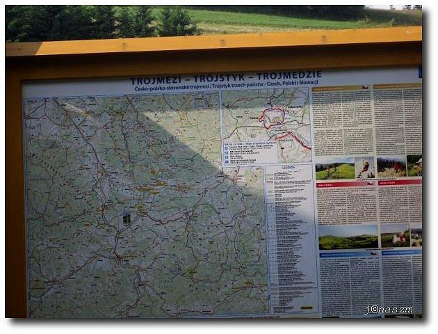 Kwadrans od bazy jest trójstyk granic POL/CZE/SVK, czyli miejsce gdzie zbiegają się granice trzech państw