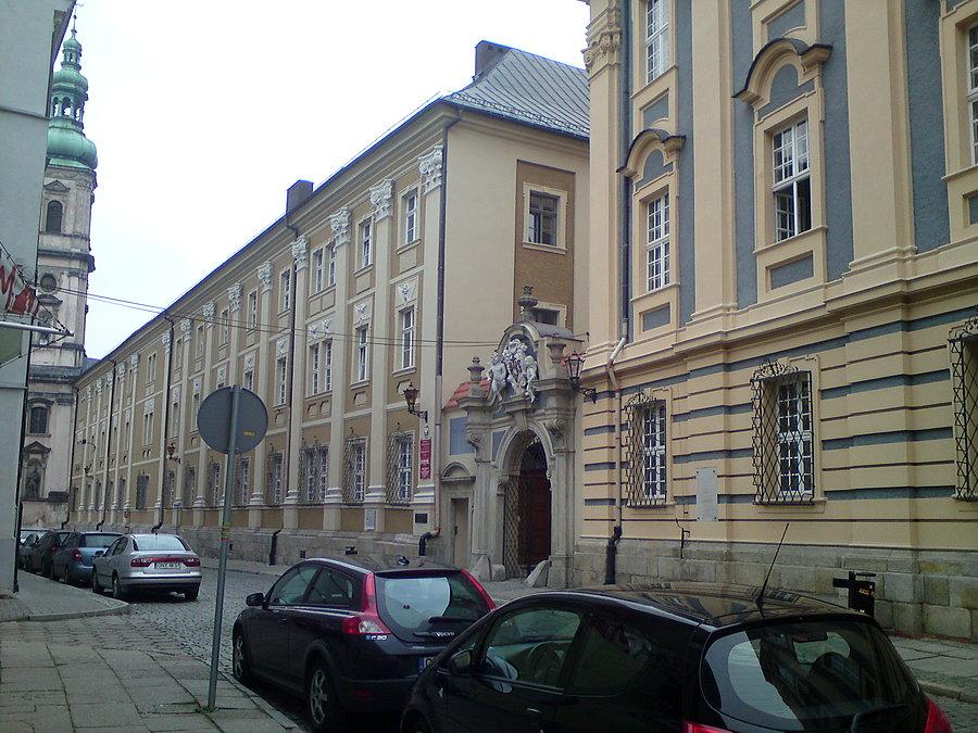 Jeden z ogólniaków w Nysie