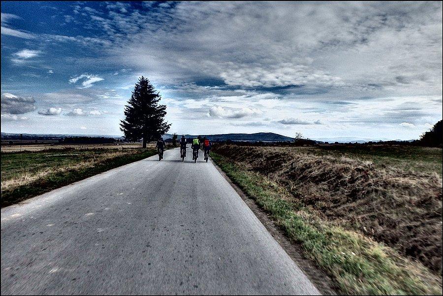 Asfaltem do Srebrnej Góry