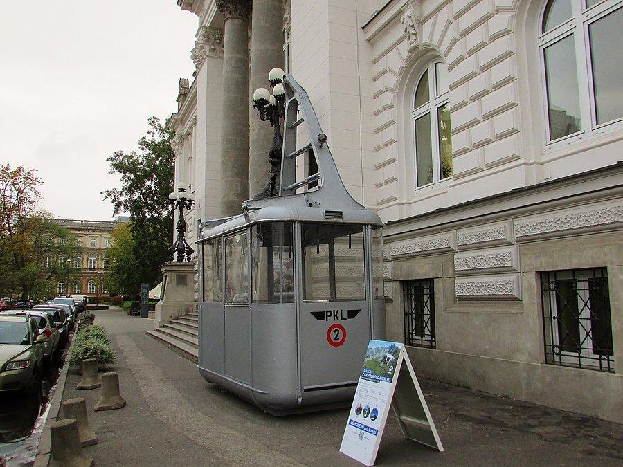 Wagonik kolejki na Kasprowy