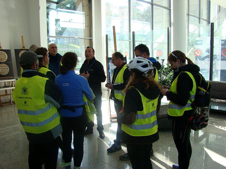 Rajd Gdynia- Toruń Fundacji NNT . Zwiedzanie Muzeum Marynarki Wojennej w Gdyni