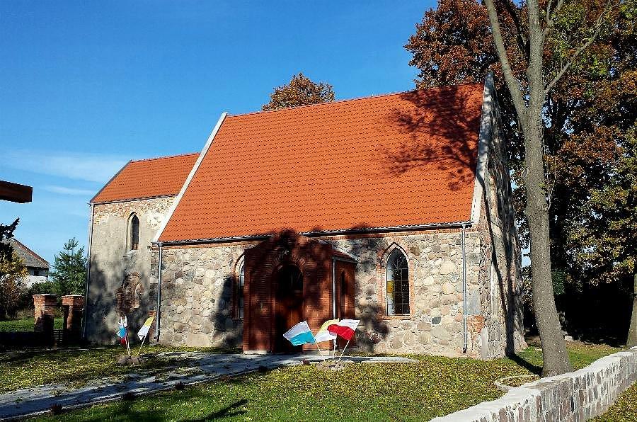 Odbudowany Kościół w Węgorzycach