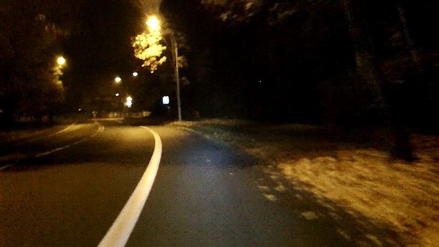 Przy wylocie z ul. Medyków