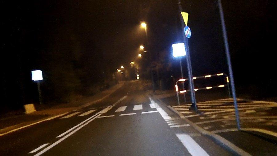 Piesi też nie mają lekko, ciekawe jaki trzeba mieć chory umysł, by tak spieprzyć dobry pomysł