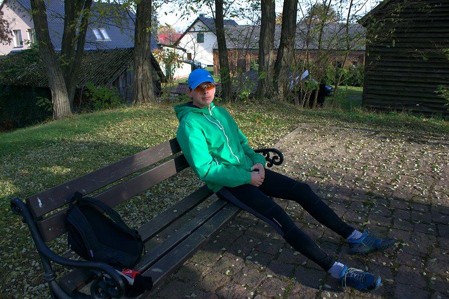 Paweł wygrzewa się w słońcu :)