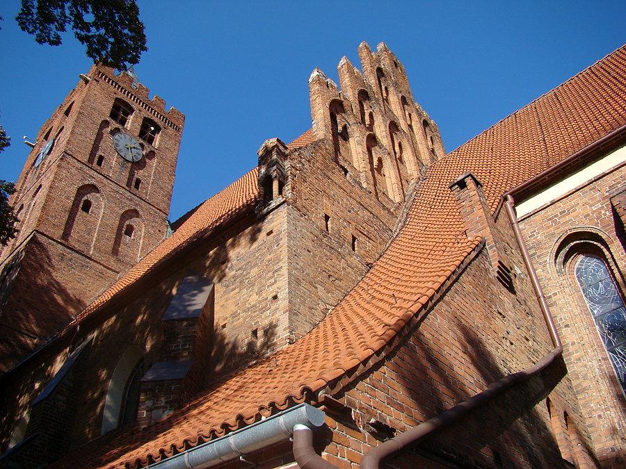 Rajd Gdynia Toruń z Fundacją NNT. Dzień trzeci. Zwiedzamy zabytki w Nowe