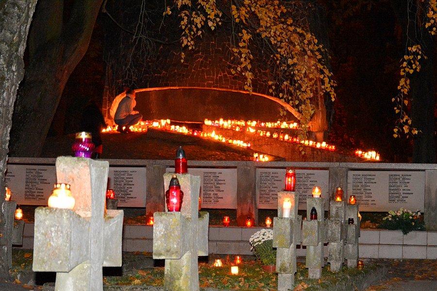 Cmentarz w Lublinie przy ul. Lipowej, część wojskowa