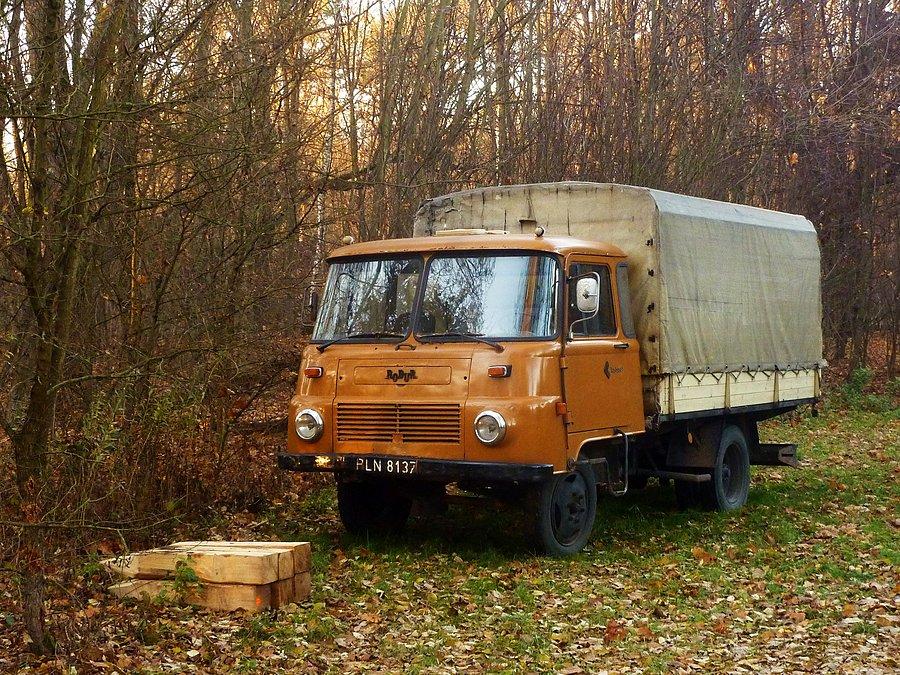 Robur LO 2002