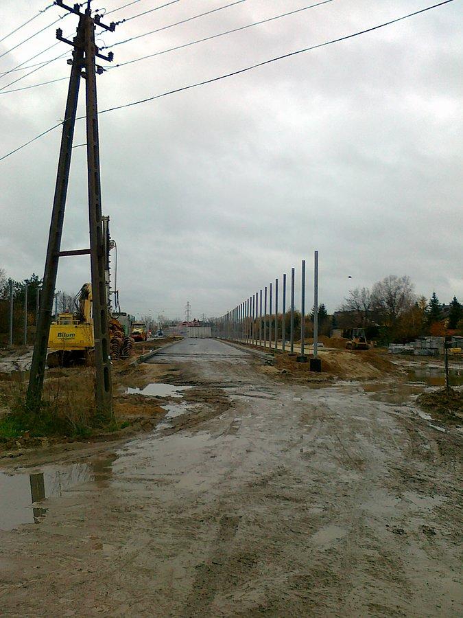Nowolazurowa doprowadzona już prawie do Lazurowej. Dawno tu nie byłam