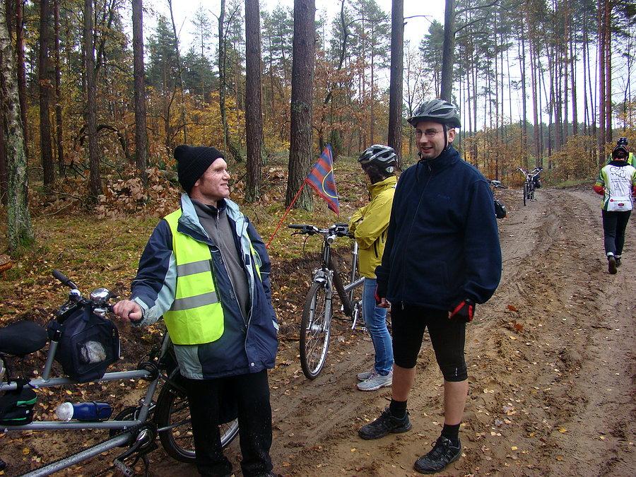 Szczeciński rowerowy Hubertus 2015. Uczestnicy akcji NNT w czasie rajdu