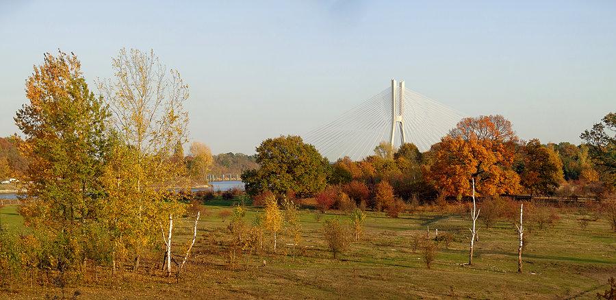 Ślęzoujście, jesień i Most