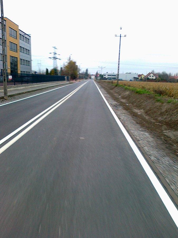 Ulica Wojska Polskiego już z pasami