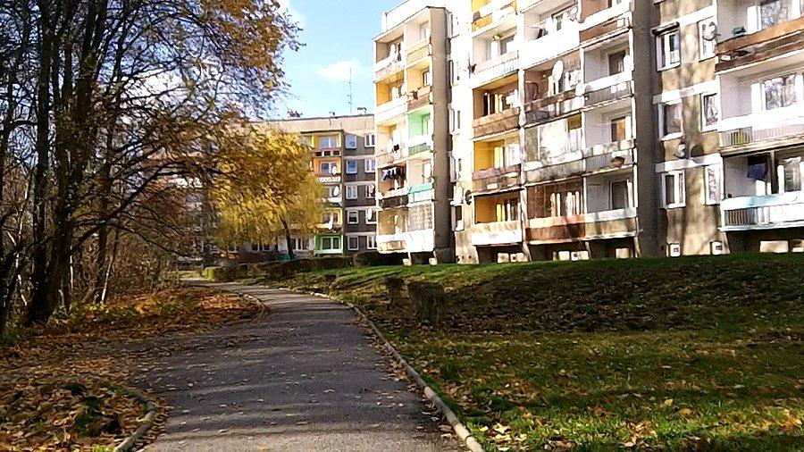 Błękitne niebo... tylko czemu tak wieje... ?