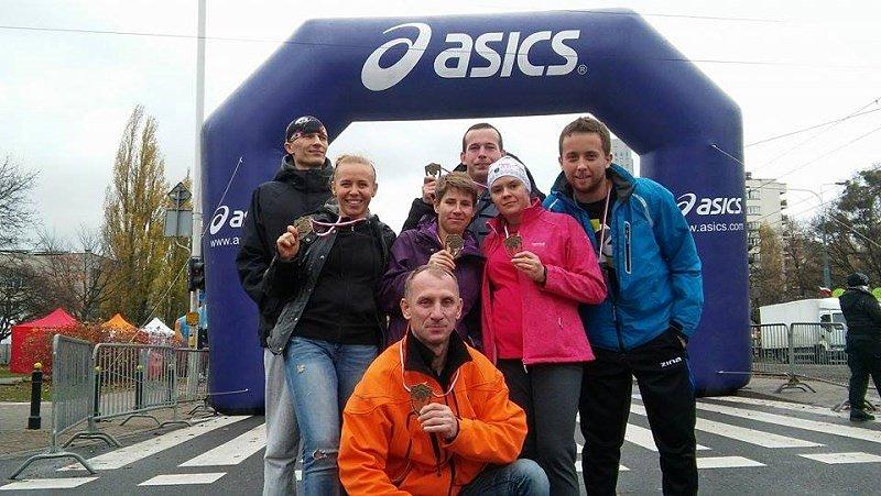 Usmiechnięci i zadowoleni