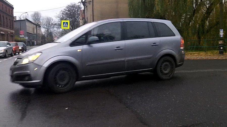 ...oczywiście hamowanie