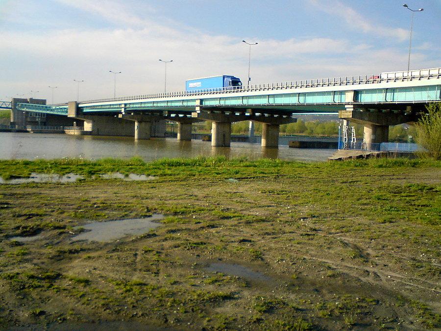 Most autostradowy w Tyńcu