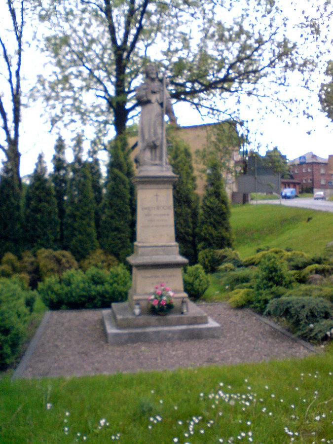 Pomnik w Zatorze