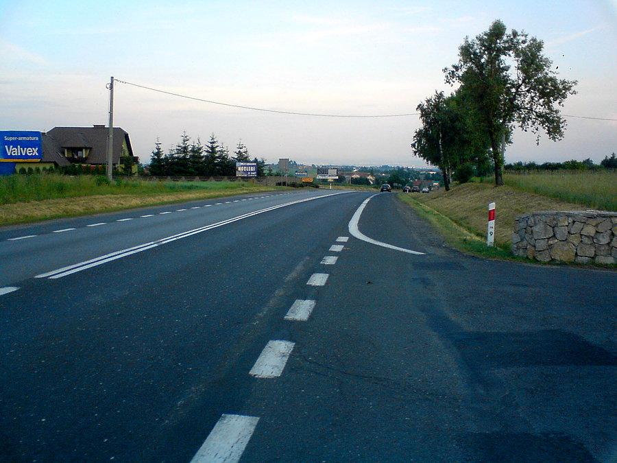Tam w oddali jest Kraków, prawie 300m niżej. Chyba wiadomo co to oznacza :)