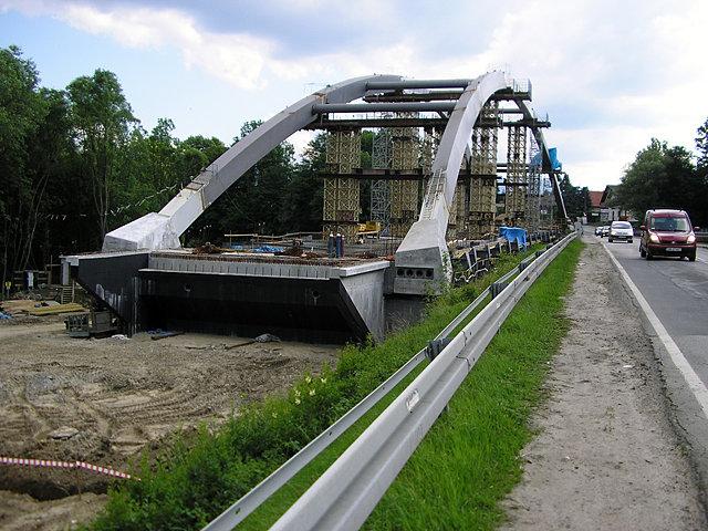 Budowa mostu w Makowie Podhalańskim