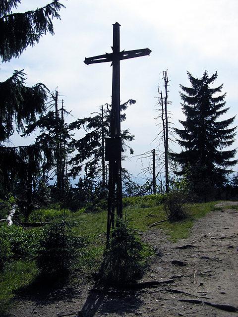 Krzyż na szczycie Turbacza