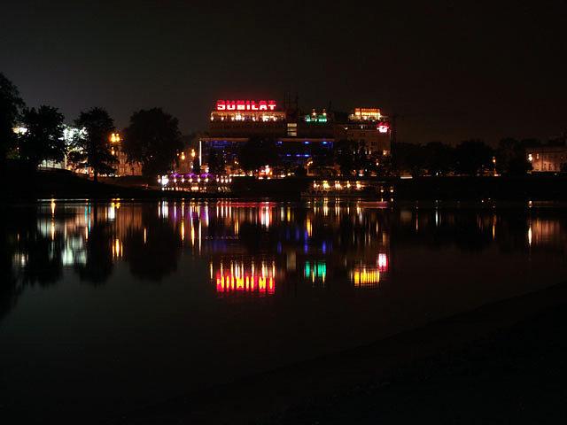 Kraków nocą