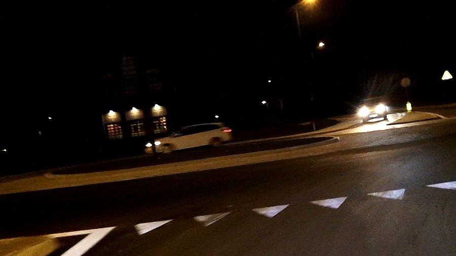Rondo już otwarte... jest zdecydowanie lepiej niż to co było, chociaż zastanawia mnie co będzie po otwarciu wjazdu na DTŚkę