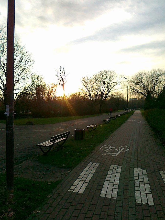 Już słoneczko na zachodzie