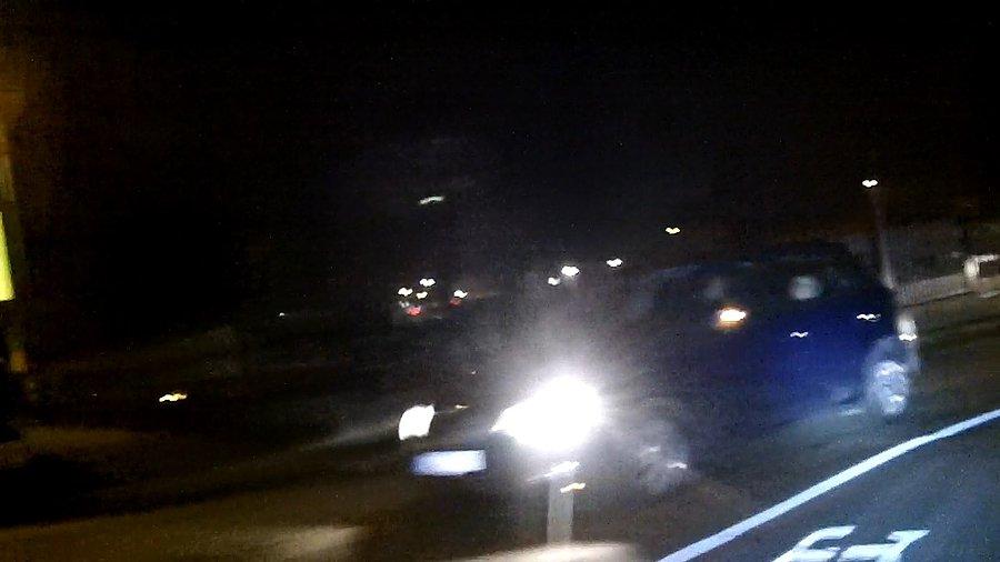 Trochę się zdziwił, że skręcam, ale nowy kontrapas zobowiązuje :)