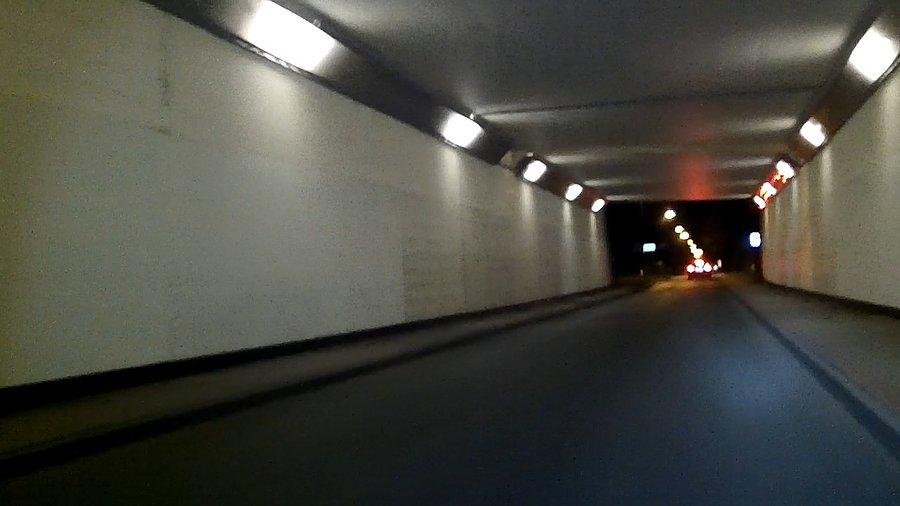 Tunel pod DTŚką