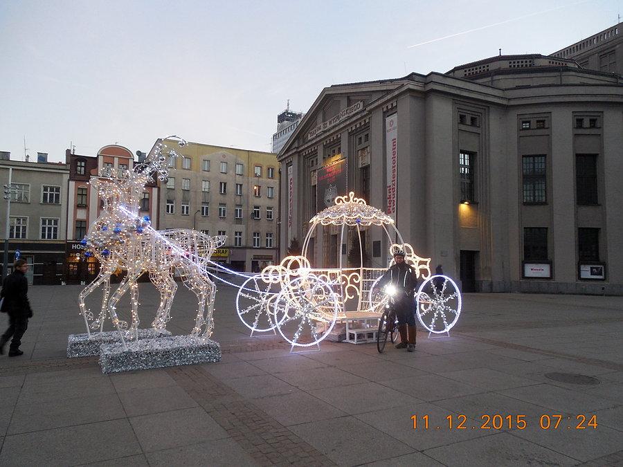 Przy Teatrze Śląskim