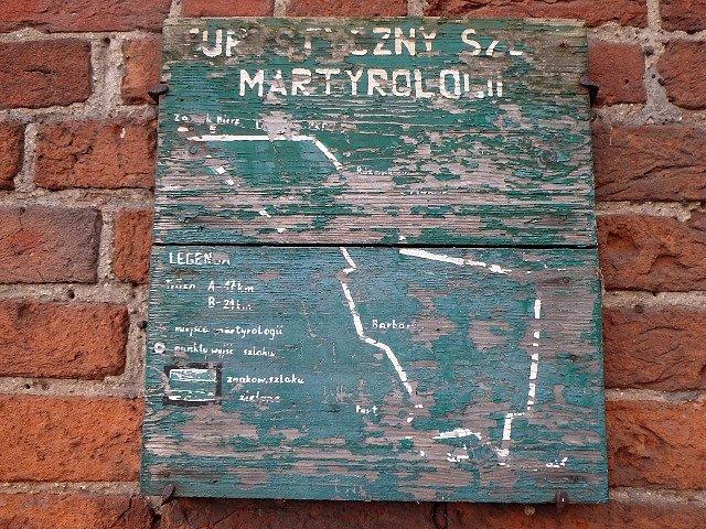 Mapa Szlaku Martyrologii na bramie Zamku Bierzgłowskiego
