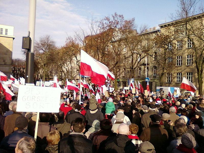 Manifestacja KOD