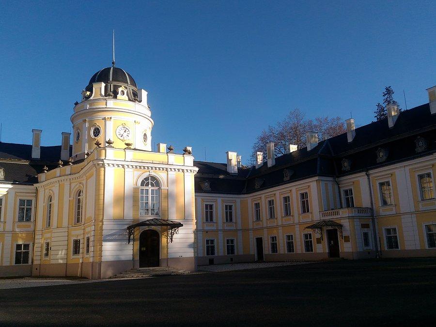 Šilheřovice. Pałac