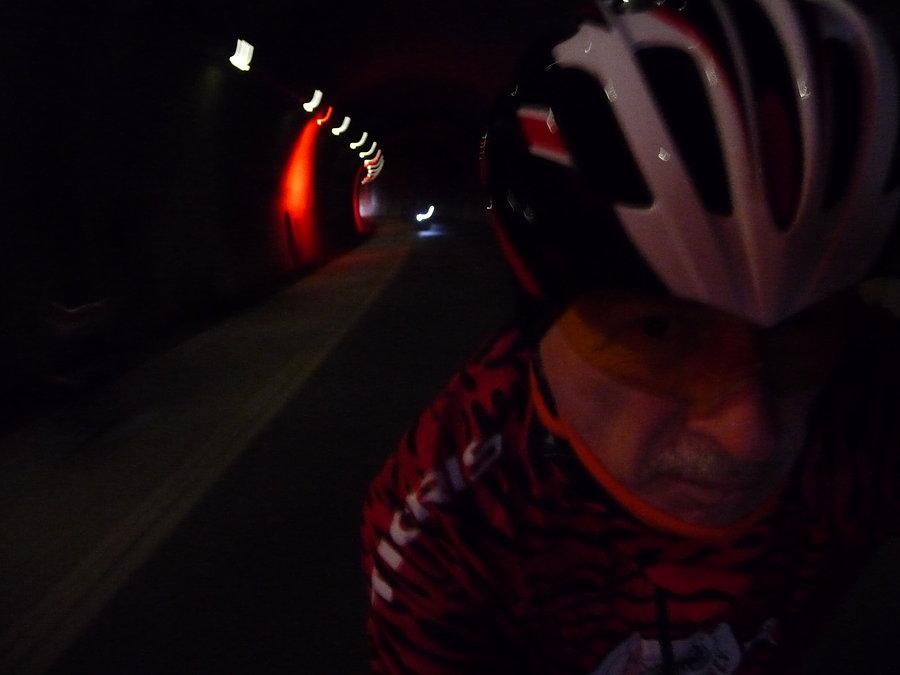Radwegs dookoła Wuppertalu - Schee Tunnel