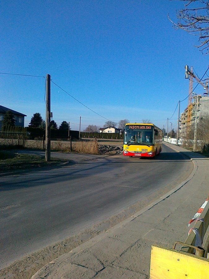 Autobus podmiejski na Szeligowskiej. Nie wiedziałam,że tedy jeżdżą