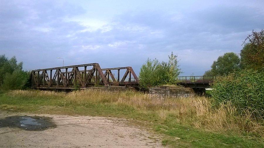 Most kolejowy w Koźlu