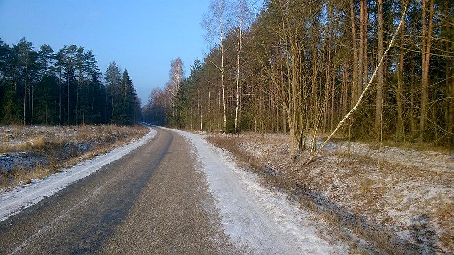 Właśnie wyszło słonko, akurat tutaj nie ma wiatru - super