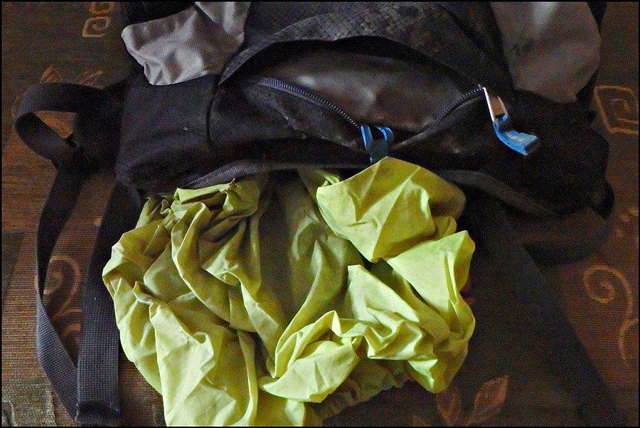 Deuter Race EXP Air 2009- pokrowiec przeciwdeszczowy (rain cover)