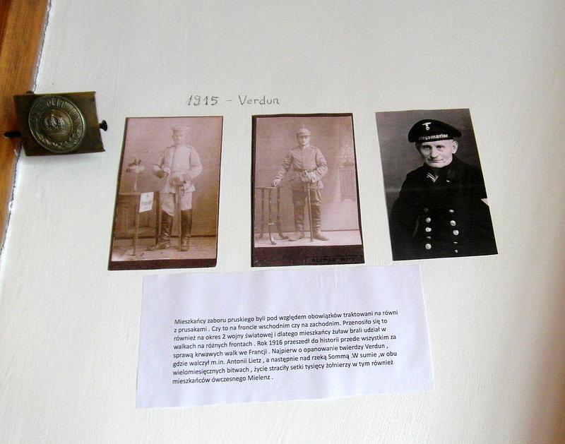 Pamiątki w Dawnej Wozowni w Miłoradzu