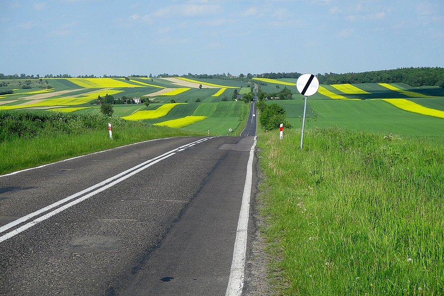 Panorama ze wzgórza w Chmielu