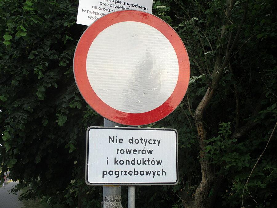 Zakaz ruchu z wyjątkami