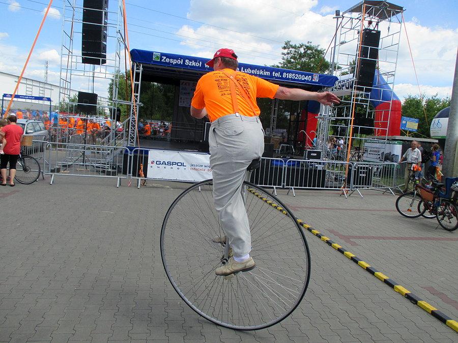 XXII Lubartowskie Święto Roweru: monocykl