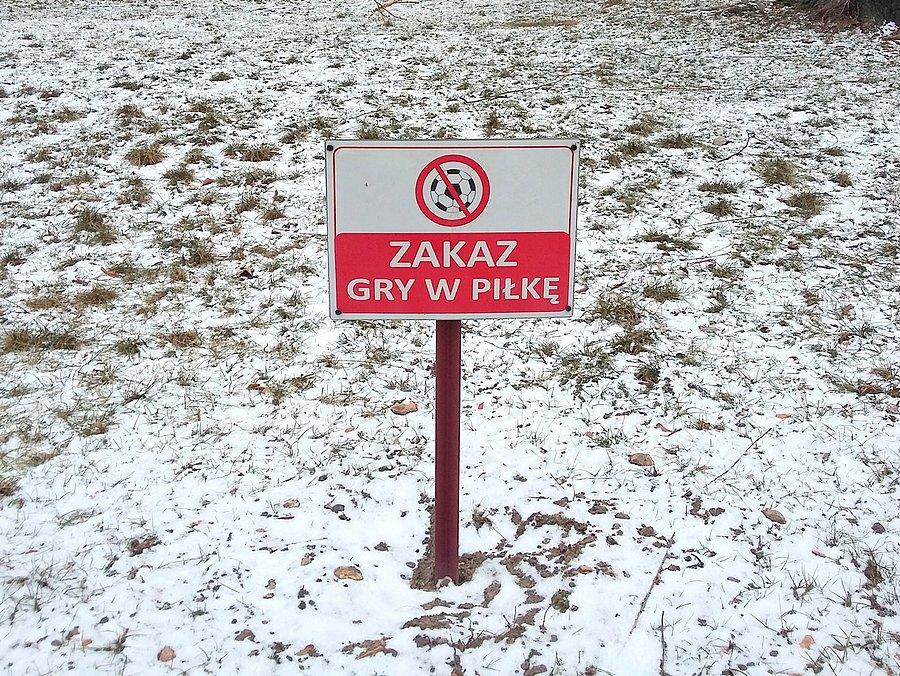 Ale chyba oszczepem wolno rzucać???
